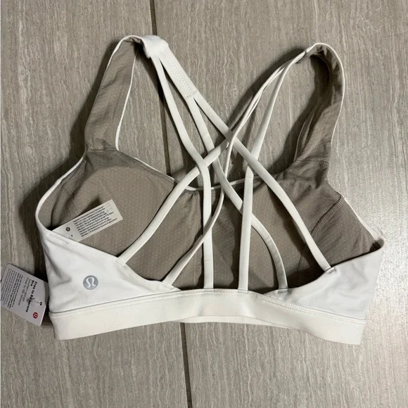lululemon athletica Free To Be Serene Bra - White - Picture 4 of 5